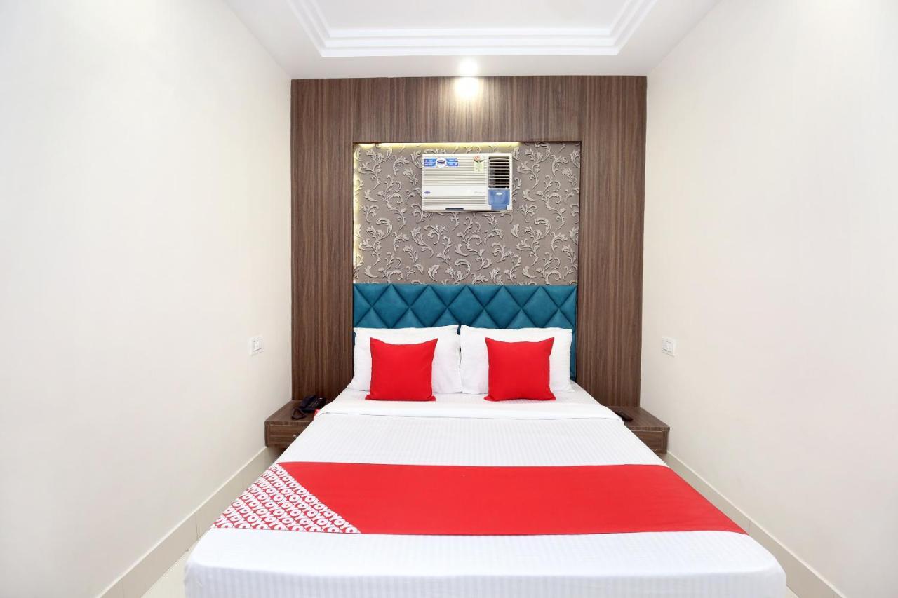 Oyo 12354 Hotel Sangreela Amritszár Kültér fotó
