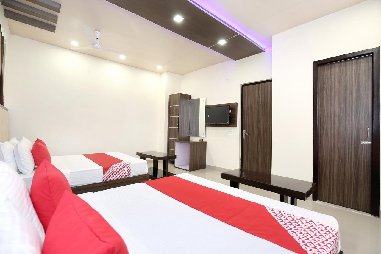 Oyo 12354 Hotel Sangreela Amritszár Kültér fotó