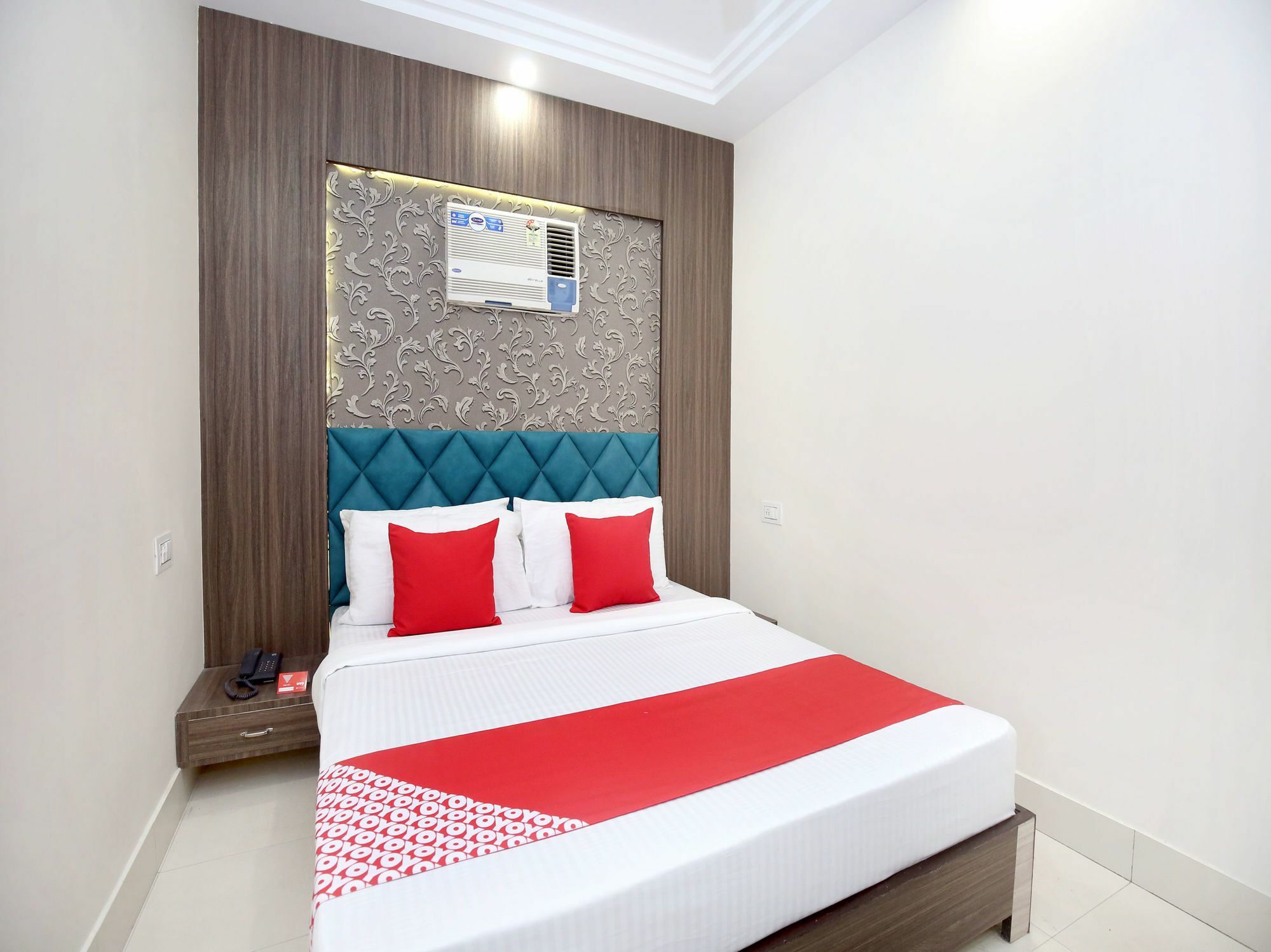 Oyo 12354 Hotel Sangreela Amritszár Kültér fotó