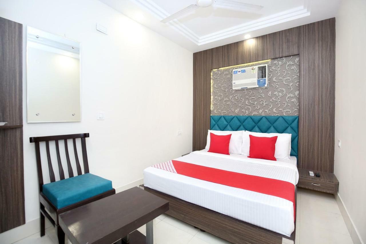 Oyo 12354 Hotel Sangreela Amritszár Kültér fotó